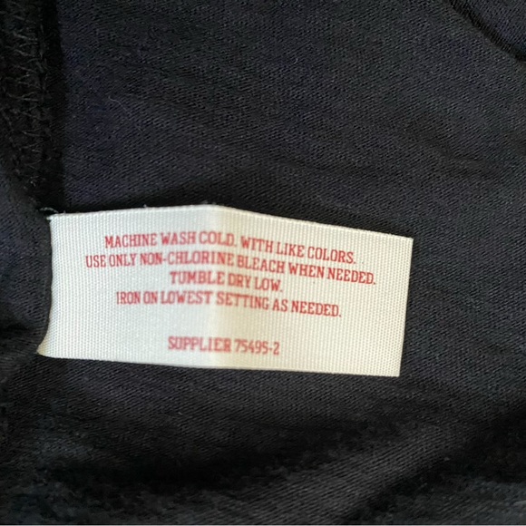 Arizona Jean Co Juniors Young Women's V-Neck Tee Short-Sleeve T-Shirt Black XL - Picture 5 of 9